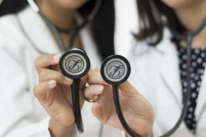 Comment choisir une complémentaire santé pour entreprise ?